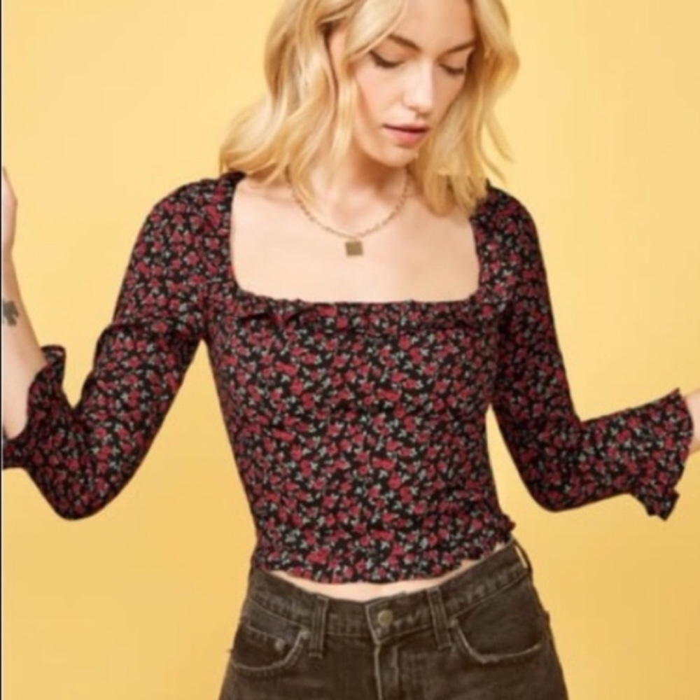 ‼️ SOLD ‼️ REFORMATION Barb Top Mabel Black Rose 4